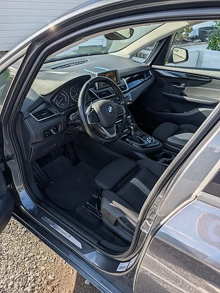 BMW 220D 2015 photo 3