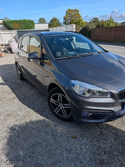 BMW 220D 2015 photo 2
