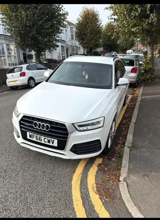Audi Q3 2016 photo 4