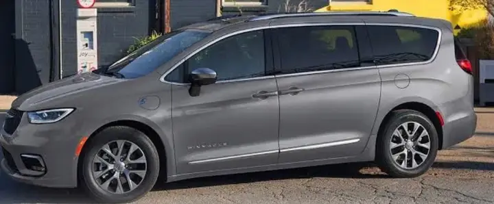 Chrysler Pacifica