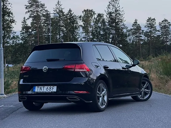 Volkswagen Golf 2020 photo 2