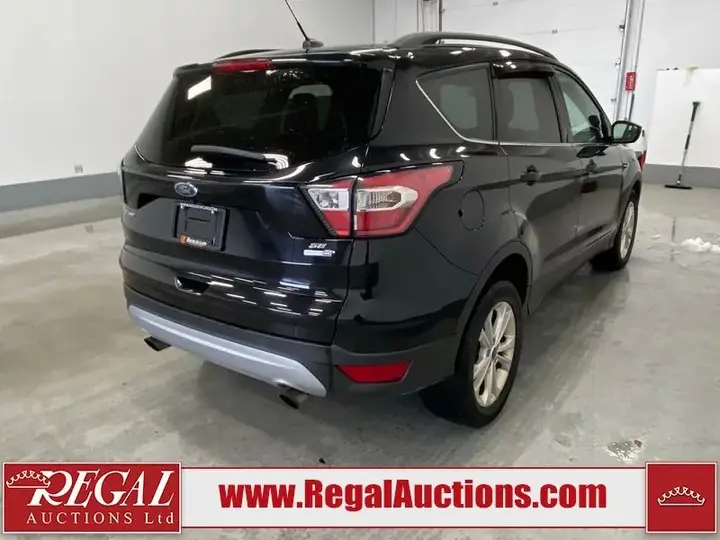 Ford Escape 2018 photo 3