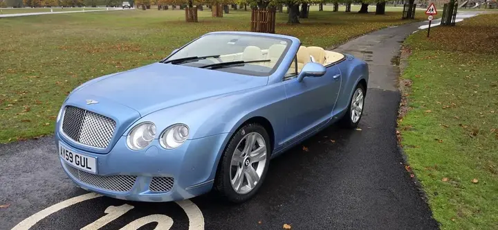 Bentley Continental 2011 photo 4