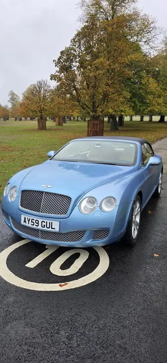 Bentley Continental 2011 photo 2