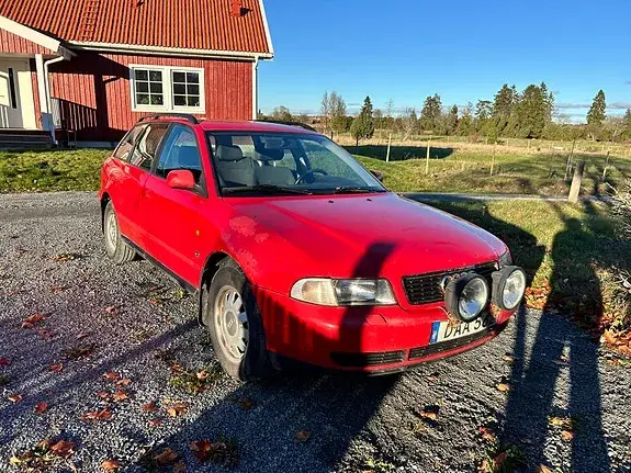 Audi A4 1997 photo 2