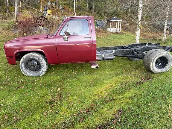 Chevrolet Astro 1973 photo 4