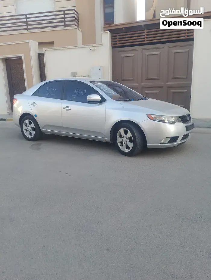 Kia Forte 2010 photo 5