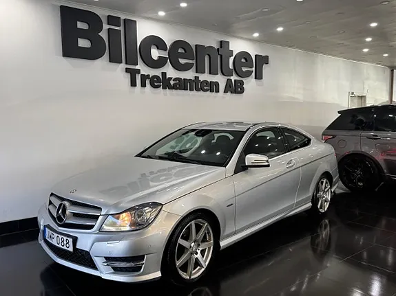 Mercedes-Benz C220 2012 photo 2