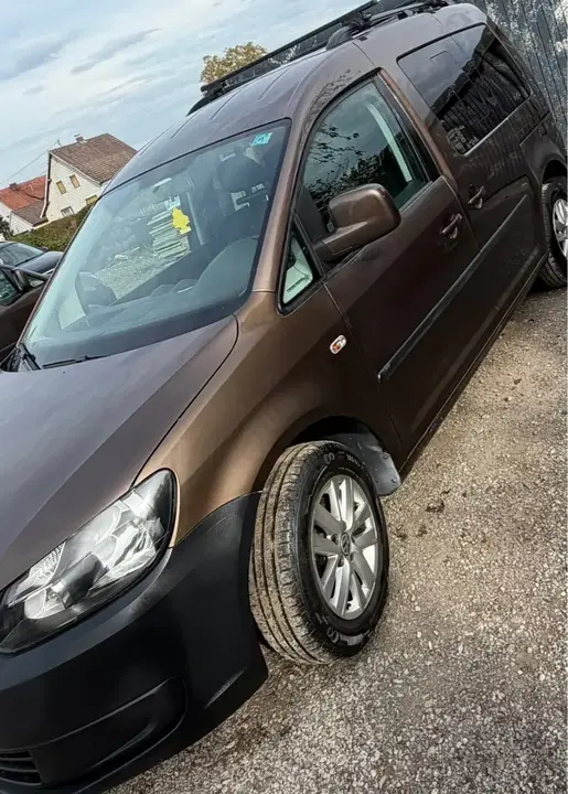 Volkswagen Caddy 2012 photo 3