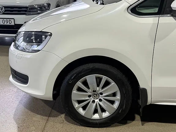 Volkswagen Sharan 2013 photo 4