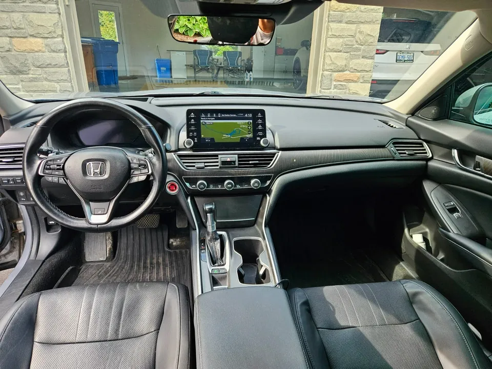 Honda Accord 2018 photo 5