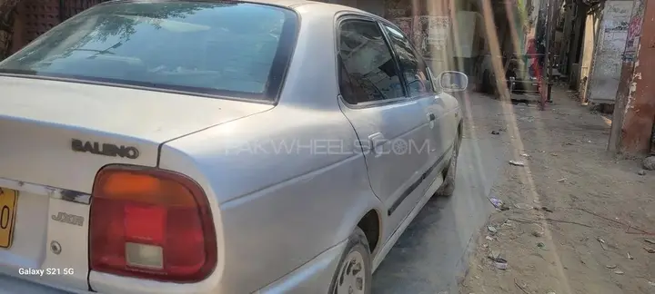 Suzuki Baleno