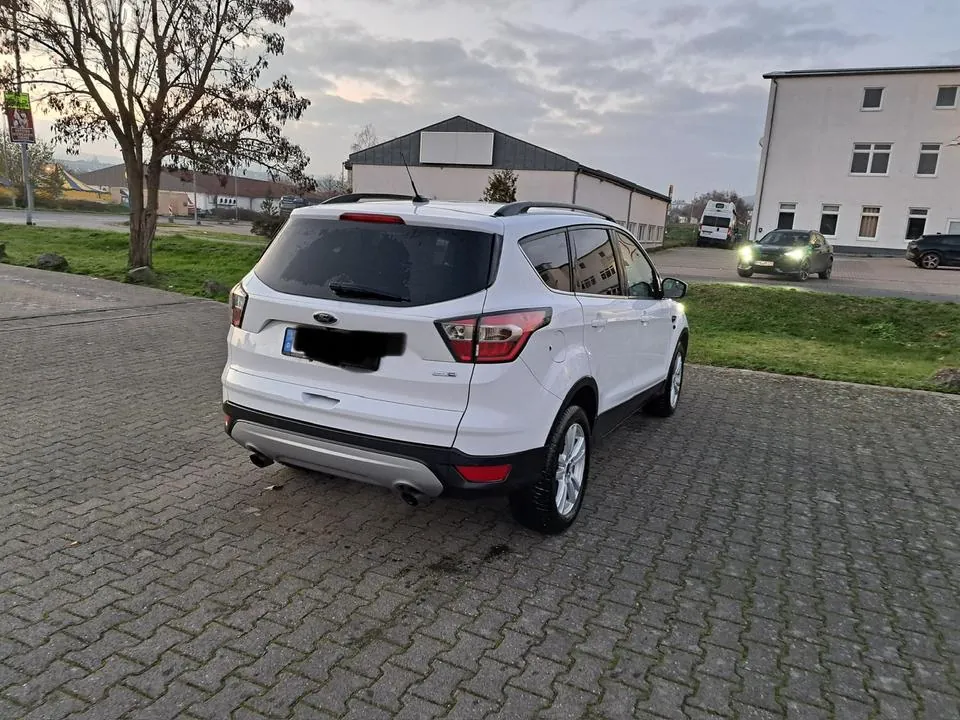 Ford Escape
