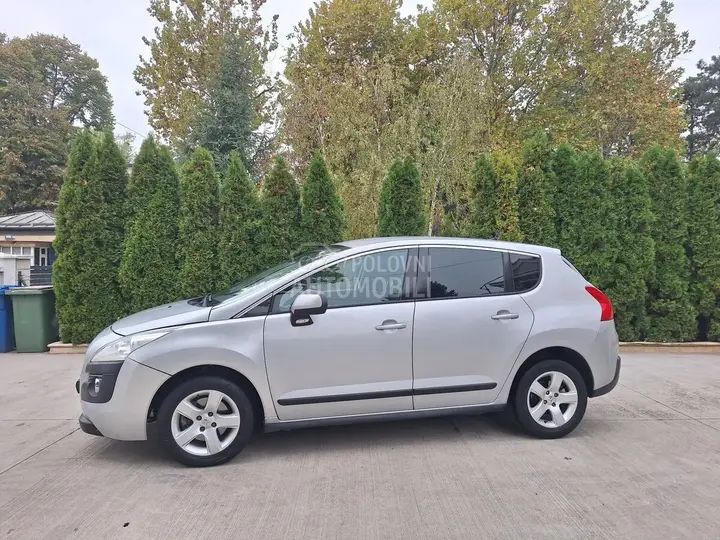 Peugeot 3008 2012 photo 2
