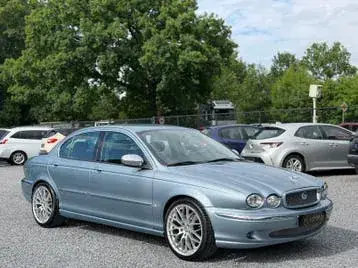 Jaguar X-Type 2002 photo 2