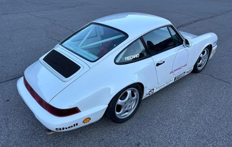 Porsche 964