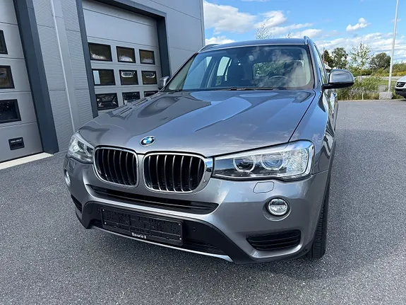 BMW X3 2016 photo 2