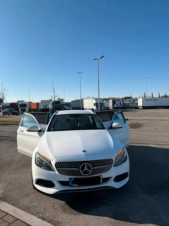 Mercedes-Benz C250