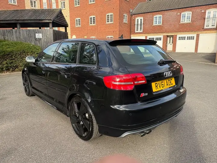 Audi S3 2011 photo 5