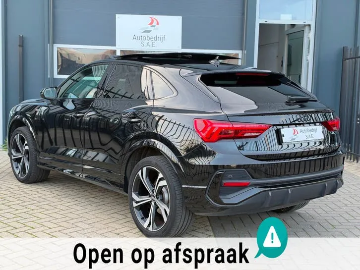 Audi Q3 2021 photo 3
