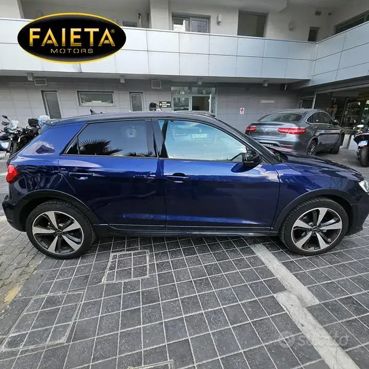Audi A1 Allstreet 2023 photo 4
