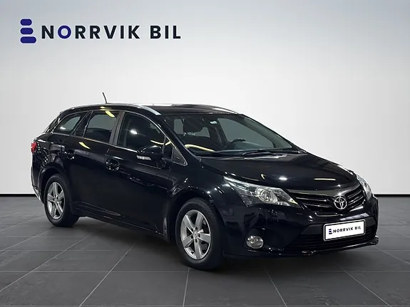 Toyota Avensis 2013 photo 4