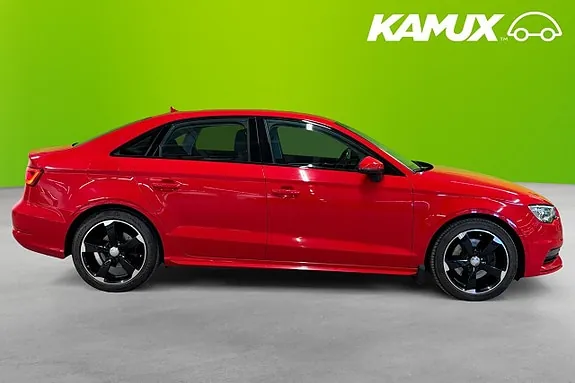 Audi A3 2015 photo 2