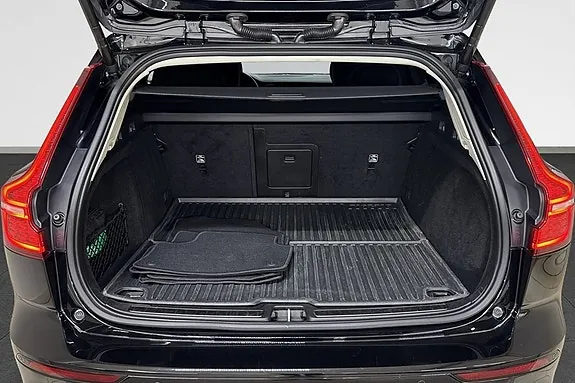 Volvo V60 Cross Country 2022 photo 5