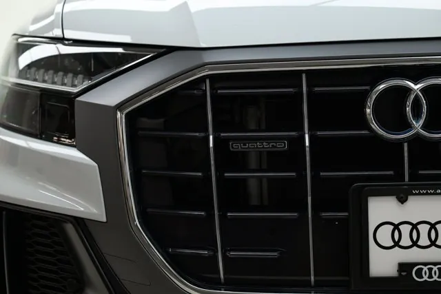 Audi Q8 2023 photo 3