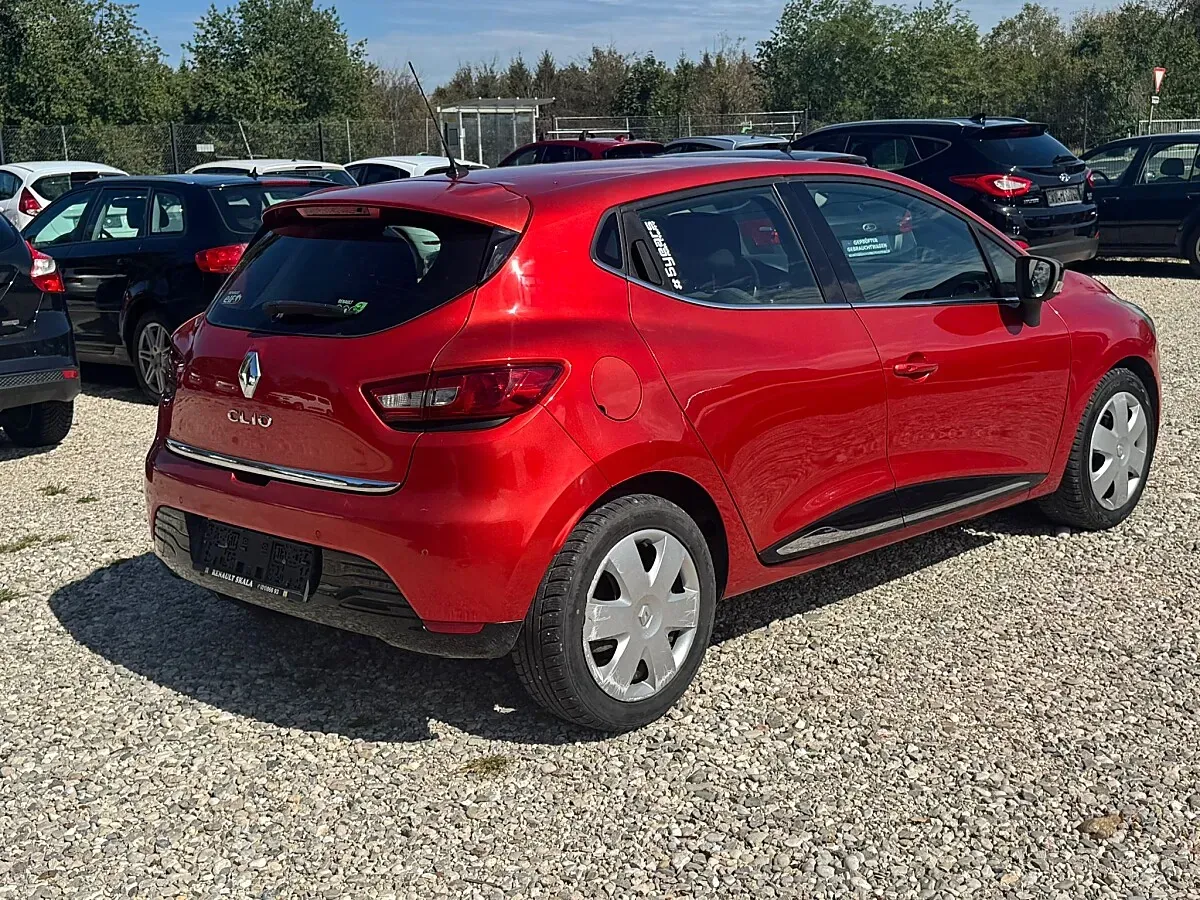 Renault Clio 2013 photo 3