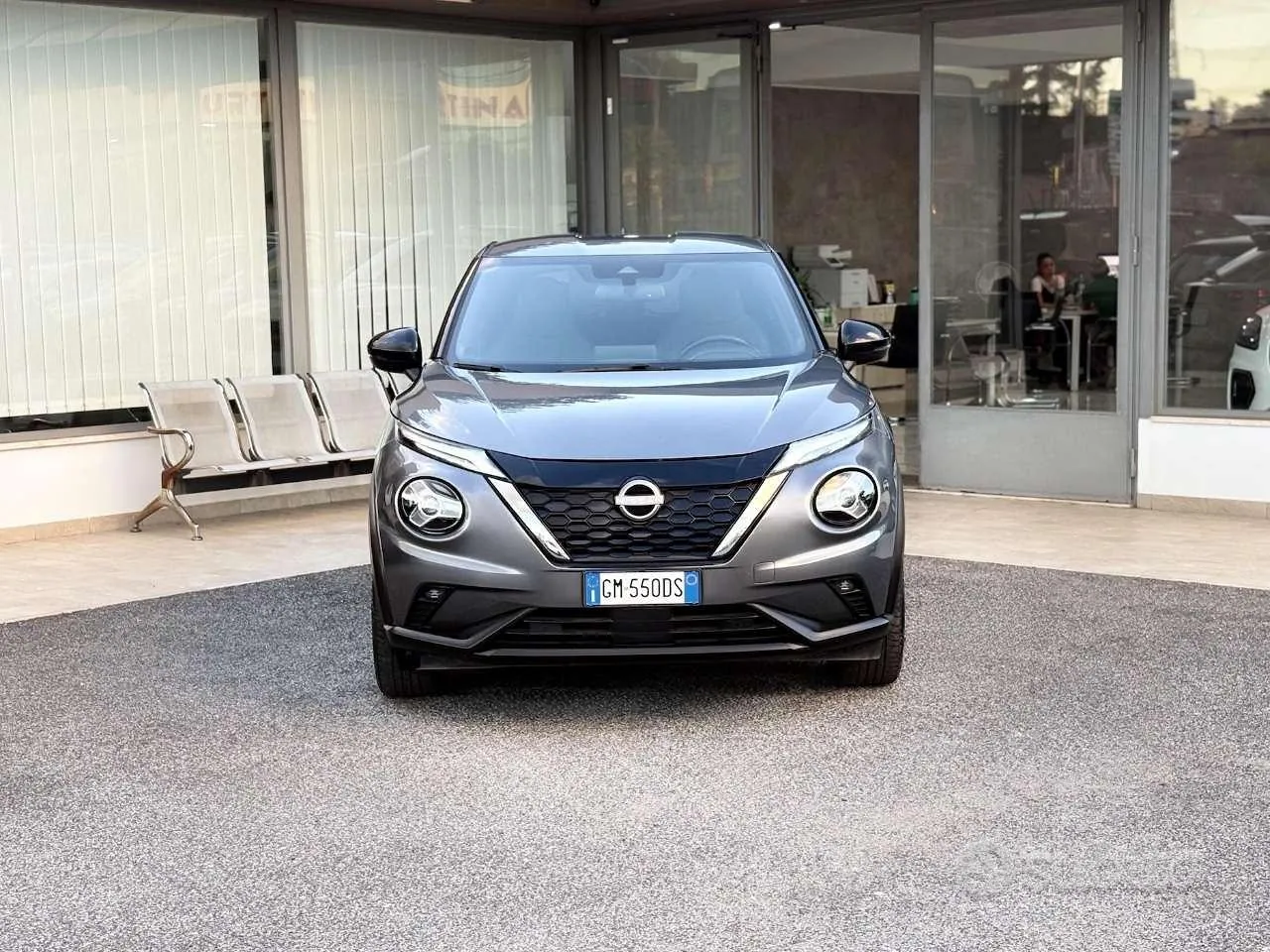 Nissan Juke 2023 photo 2