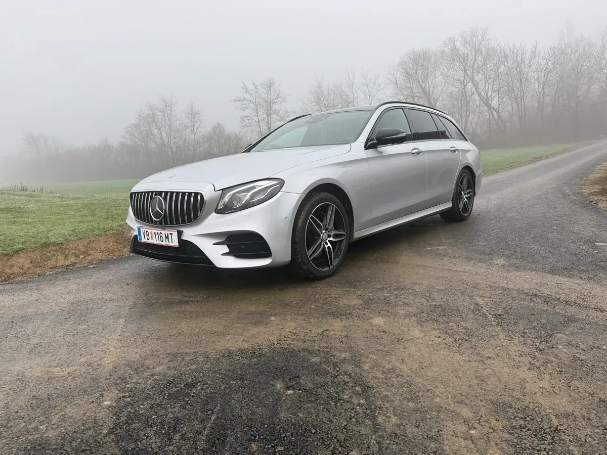 Mercedes-Benz E-Class 2017 photo 3