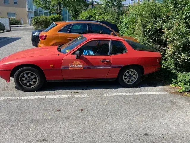 Porsche 924 1980 photo 3