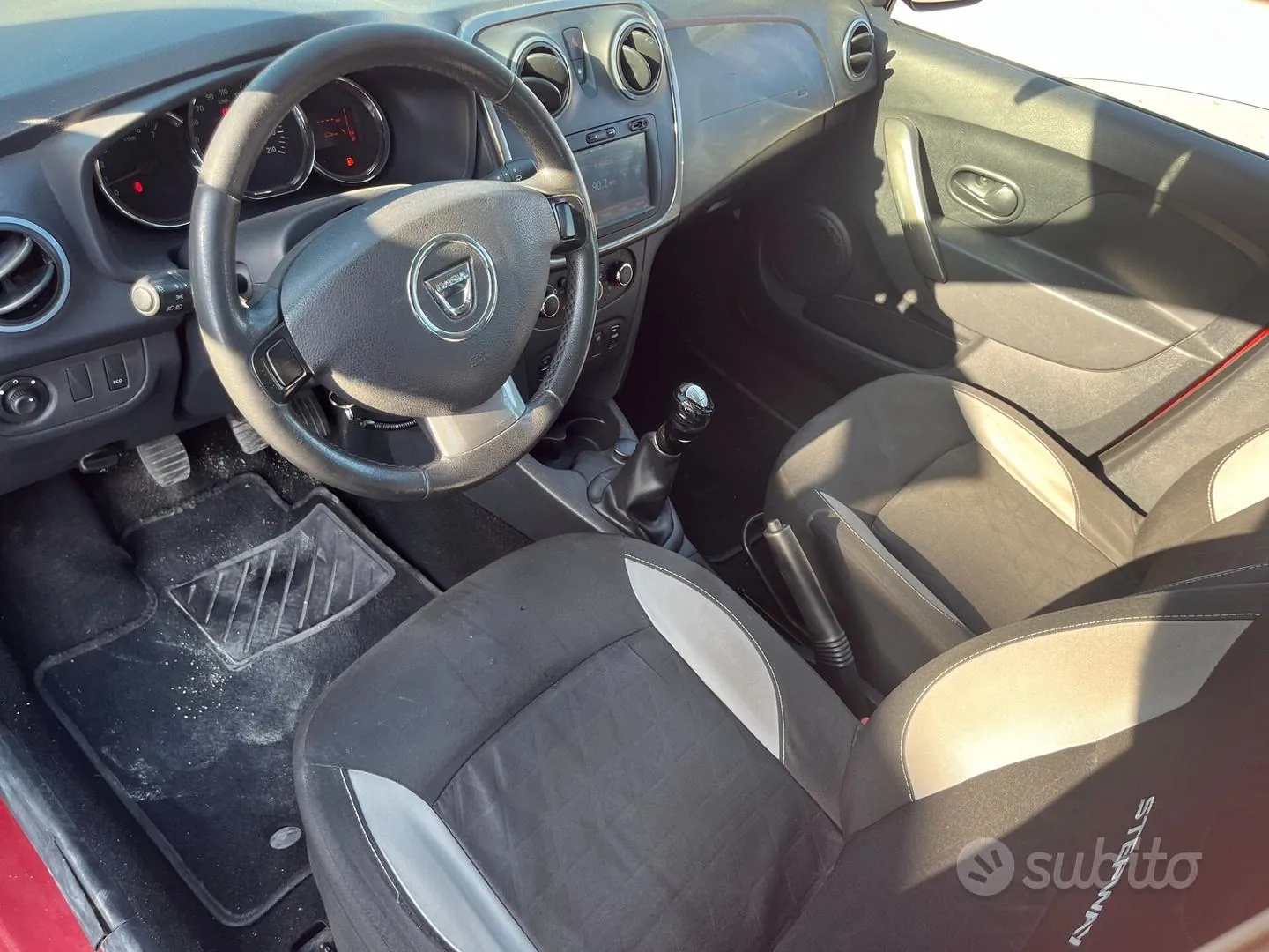 Dacia Sandero 2016 photo 3