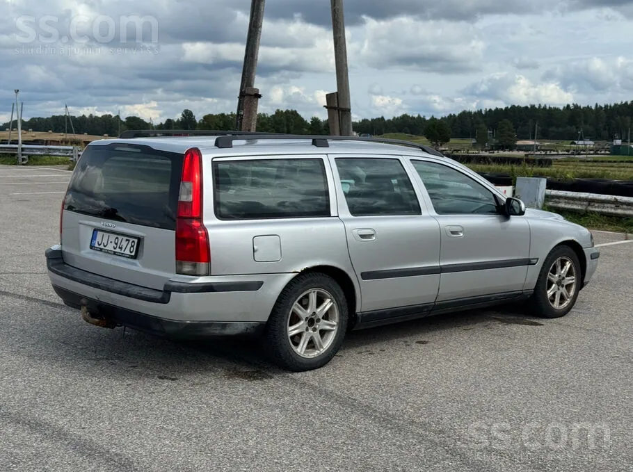 Volvo V70 2001 photo 4