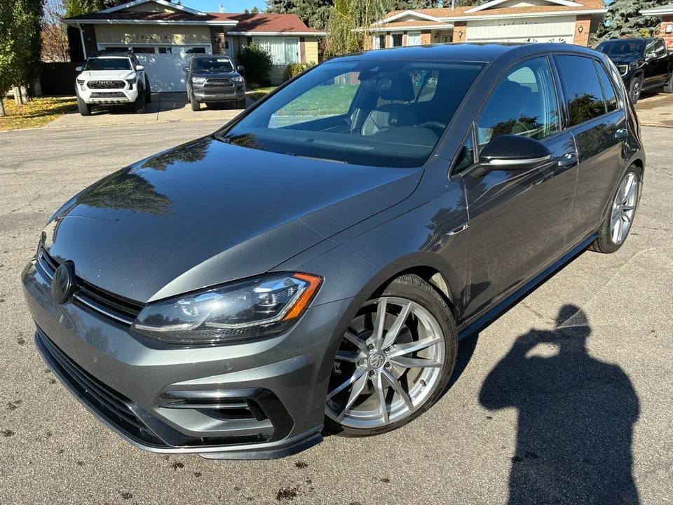 Volkswagen Golf R