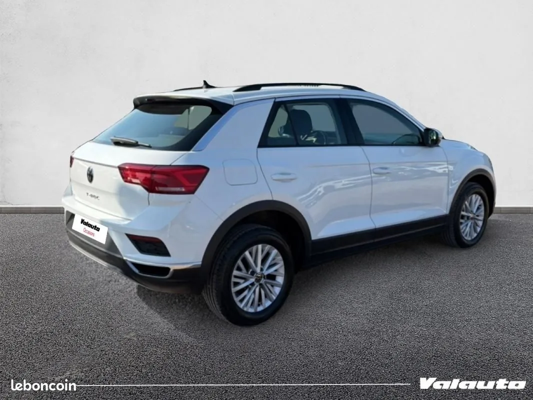 Volkswagen T-Roc 2020 photo 2