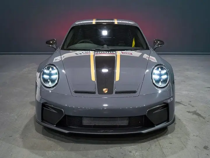 Porsche 911 2025 photo 3