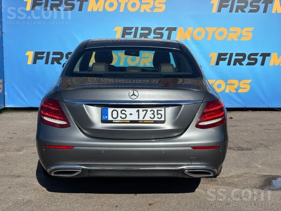 Mercedes-Benz E200 2017 photo 4