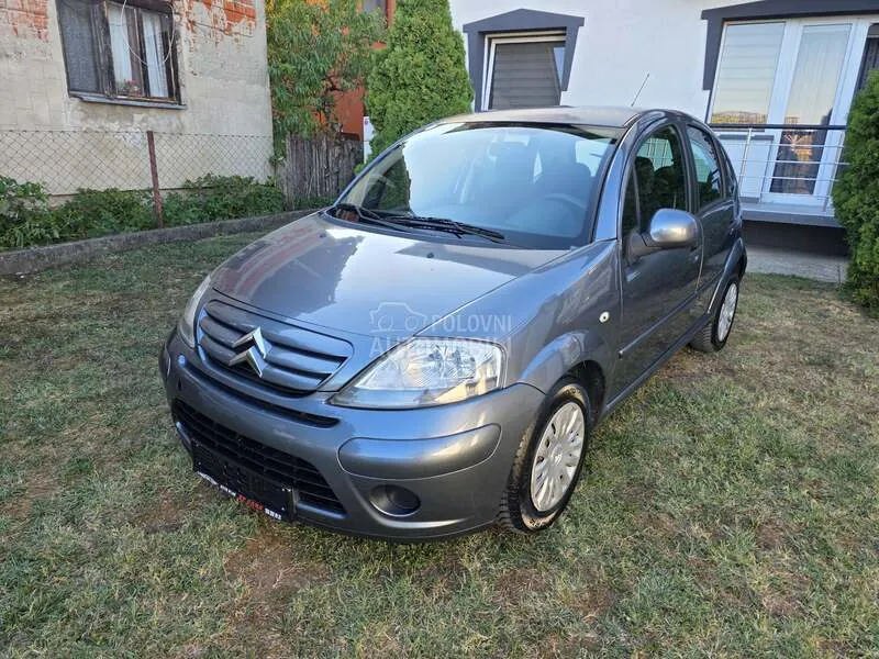 Citroen C3 2010 photo 3