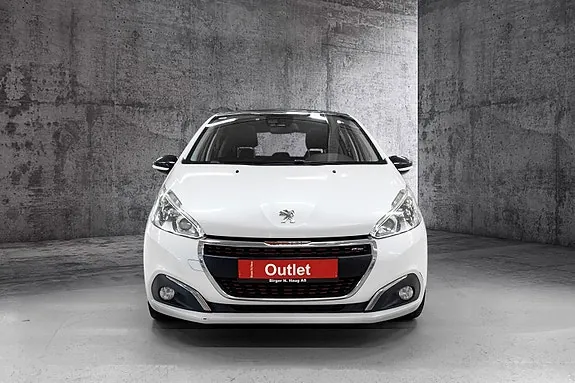 Peugeot 208 2016 photo 3