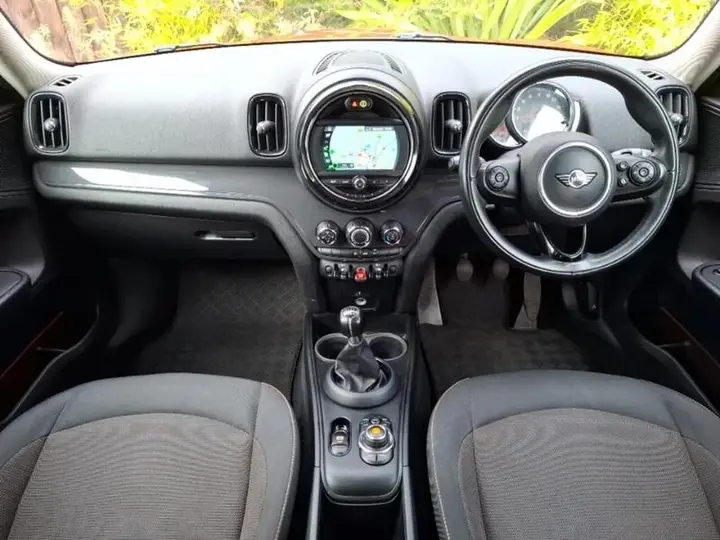 Mini Countryman 2018 photo 3