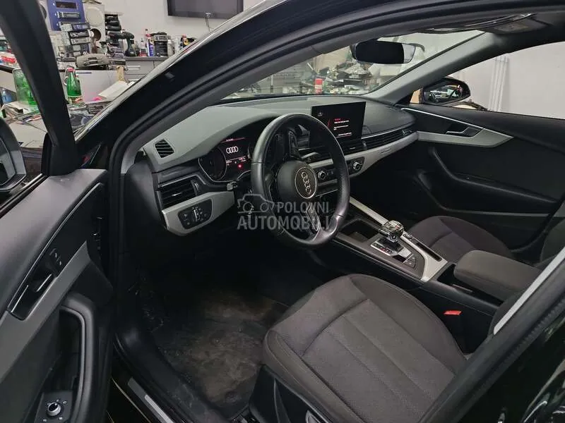 Audi A4 2022 photo 3