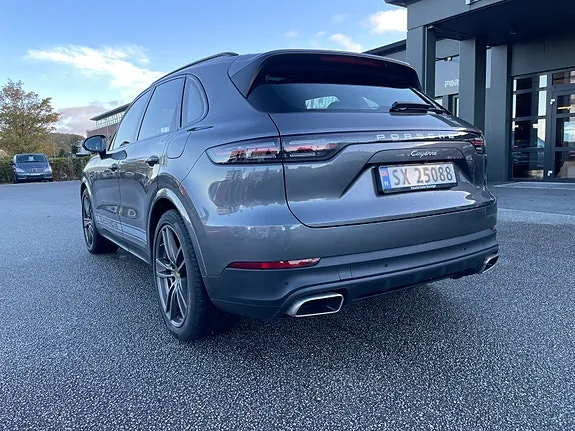 Porsche Cayenne 2022 photo 3