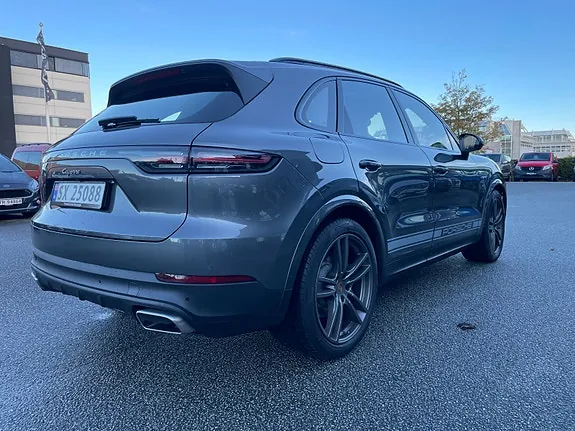 Porsche Cayenne 2022 photo 5