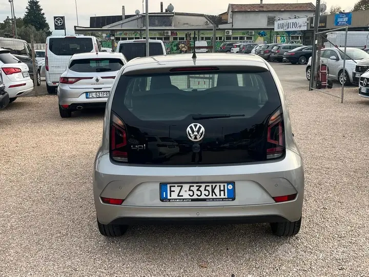 Volkswagen Up 2019 photo 4