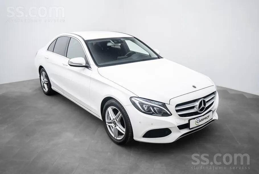Mercedes-Benz C 180 2018 photo 3
