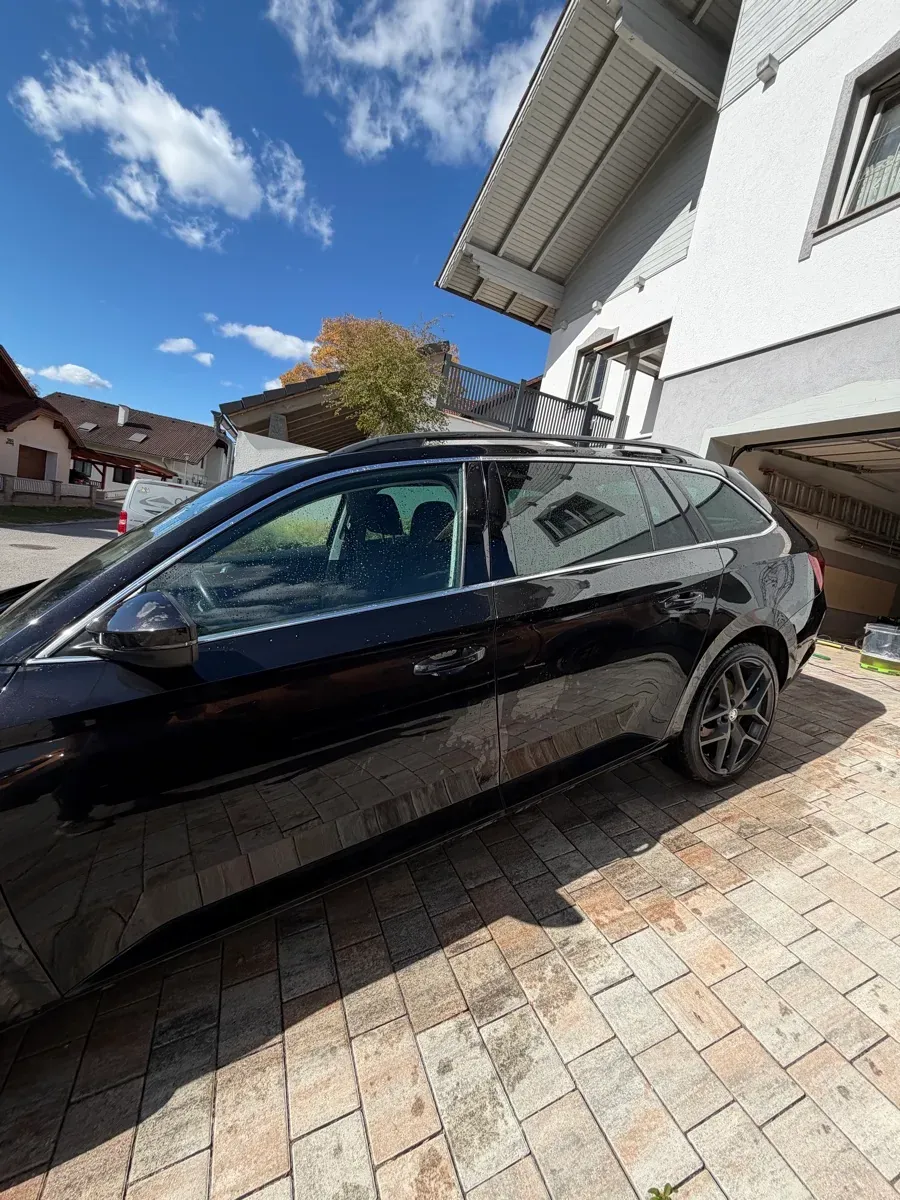 Skoda Superb 2020 photo 3
