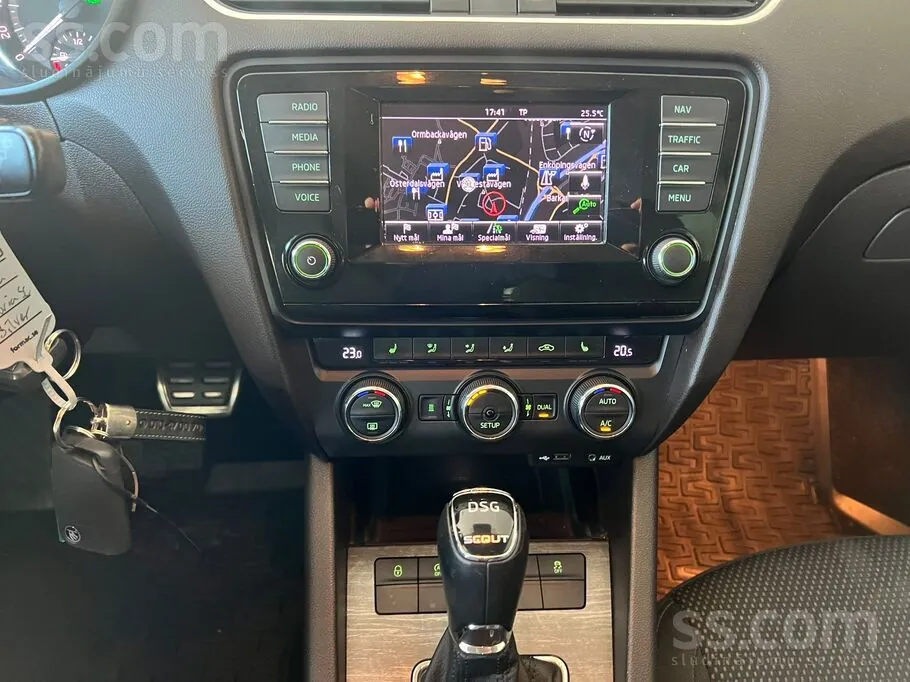 Skoda Octavia 2015 photo 3