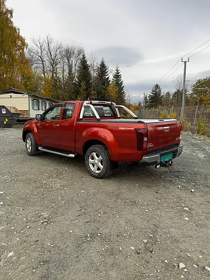 Isuzu D-Max 2016 photo 3